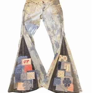 Honeysuckle Hippie size 7 custom bell bottom jeans tie dye patches
